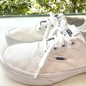 Vans Off The Wall White on White Checkerboard Skate Tennis Shoe Sneakers Size 7